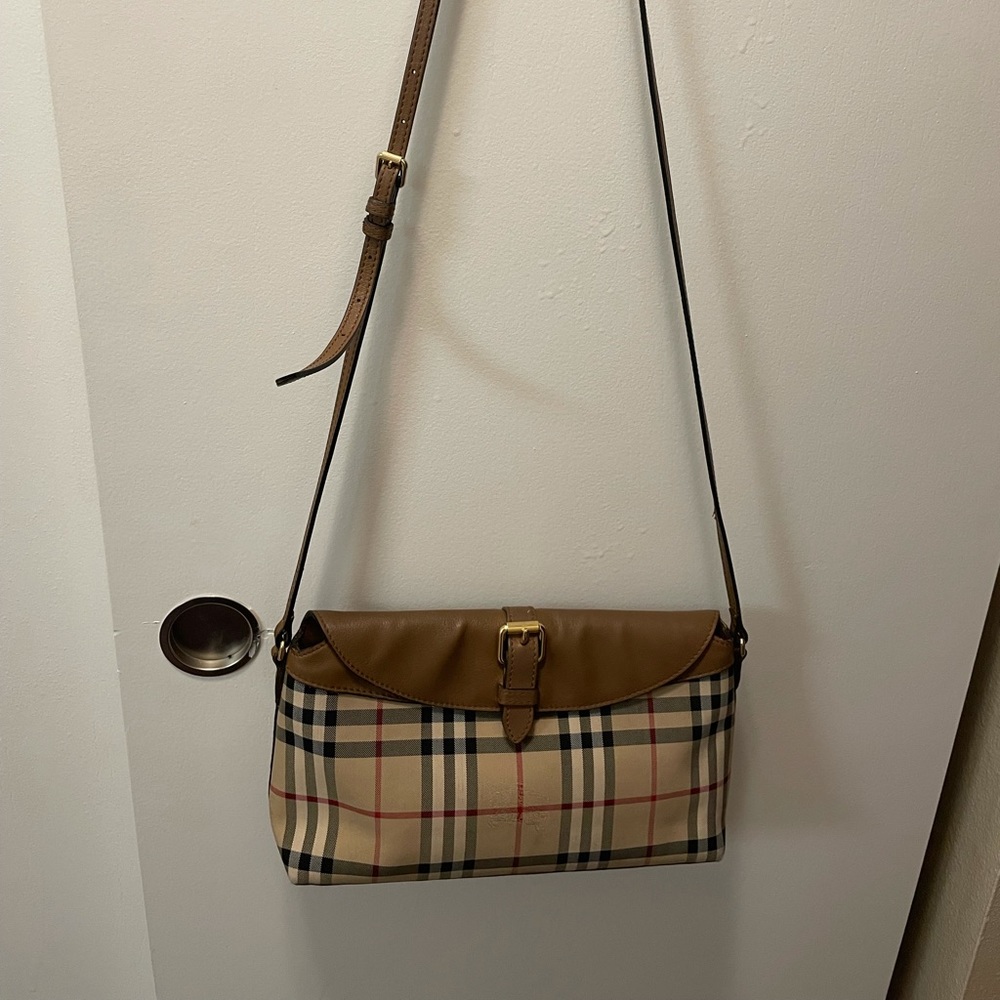 Burberry cross body